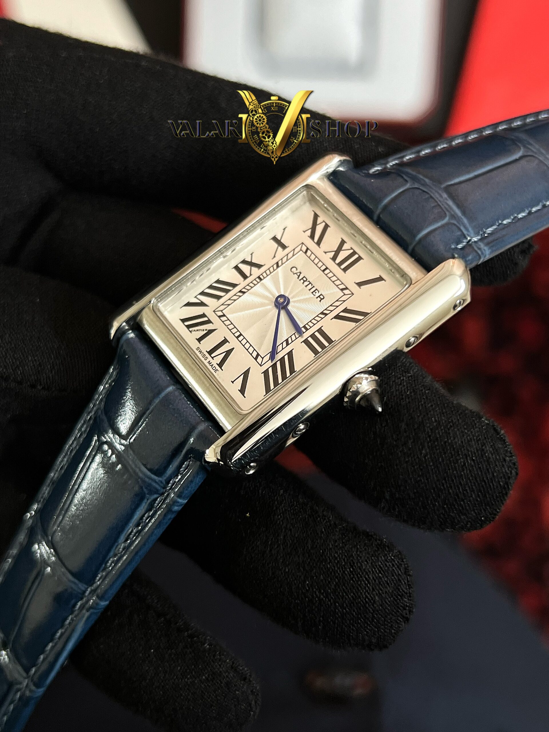 ساعت کارتیه تانک بند چرمی سورمه ای Cartier Tank - Image 3